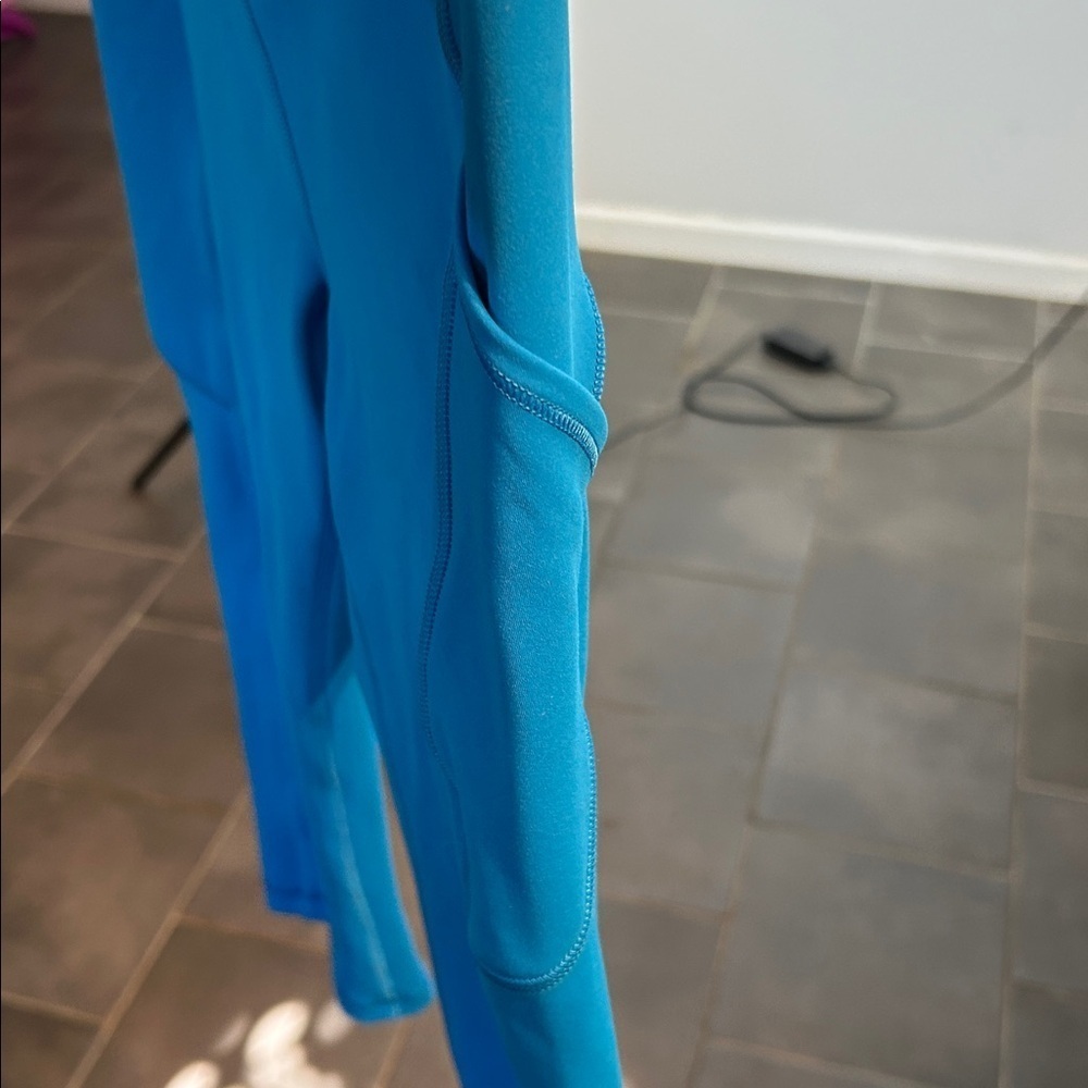 Lululemon Invigorate High Rise Poolside Blue Crop 17” Leggings - Picture 6 of 9